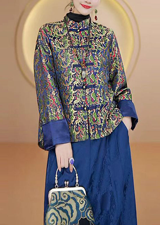 Classic Vintage Coat with a Flattering Fit