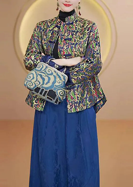 Classic Vintage Coat with a Flattering Fit