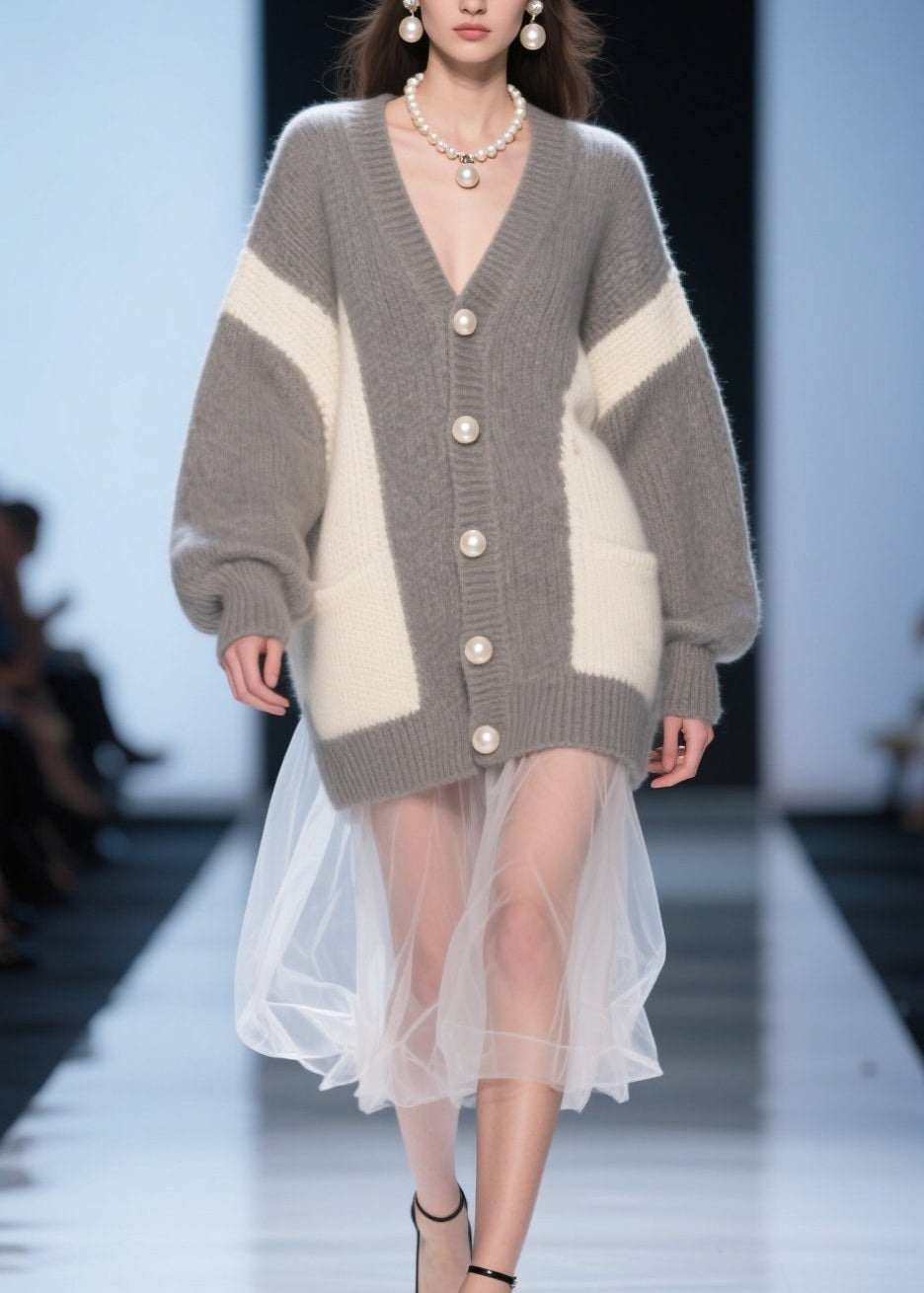 Gracefully Styled Cardigan for Any Occasion