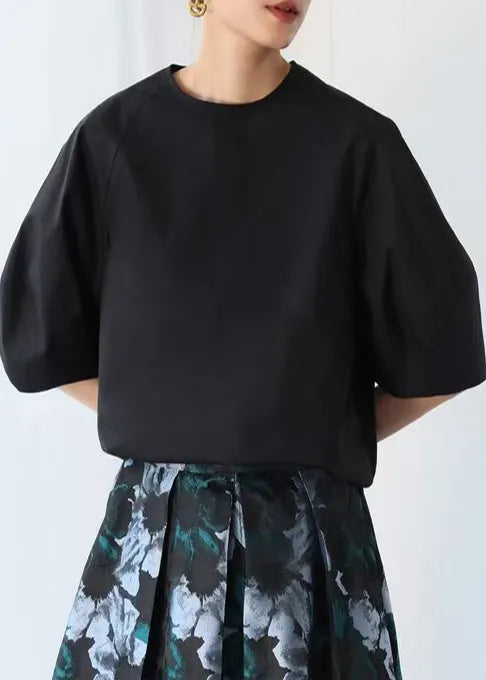 Classic Vintage Top with a Flattering Fit