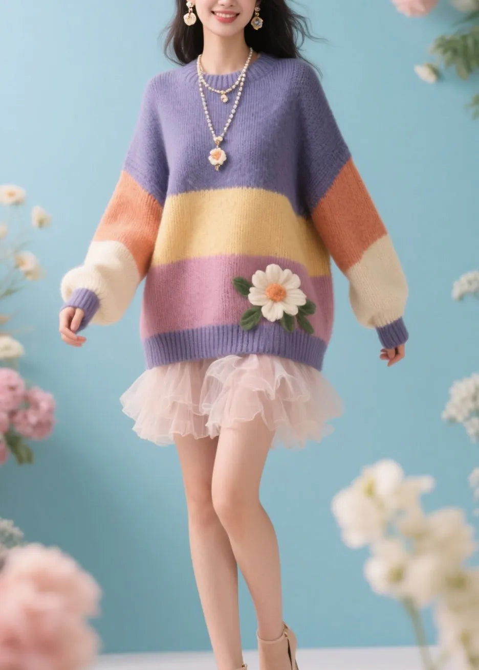 Well Tailored Sweater with a Graceful Silhouette