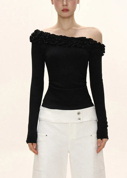 Effortlessly Elegant Top with a Timeless Design