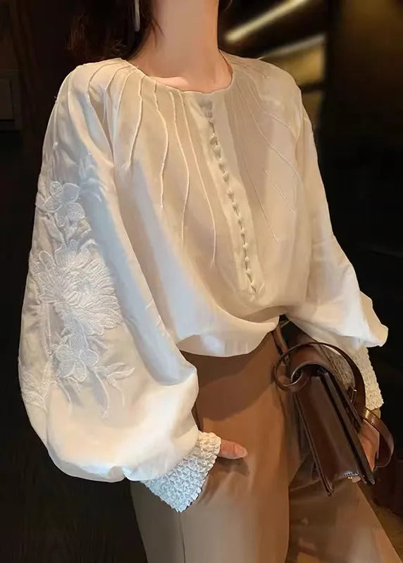 Effortlessly Elegant Shirt with a Timeless Design