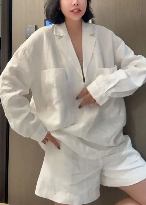 Classic Vintage Shirt with a Flattering Fit