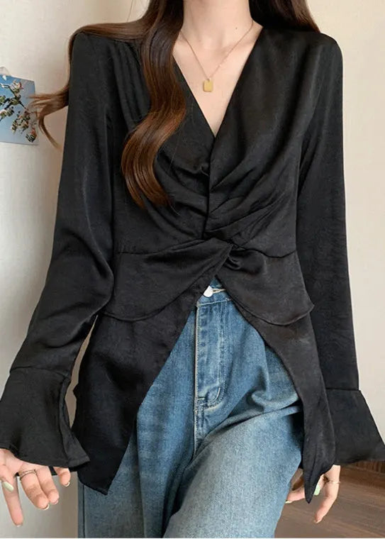 Classic Vintage Shirt with a Flattering Fit