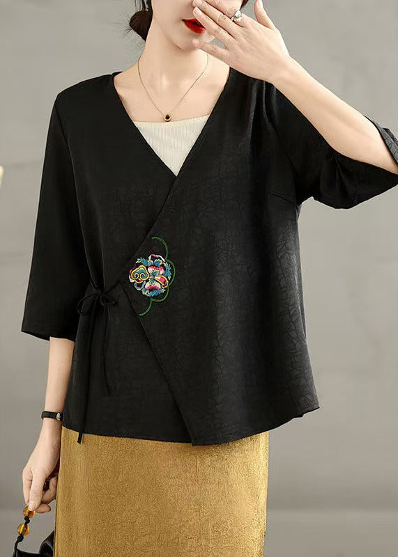 Beautifully Finished Top in a Timeless Design