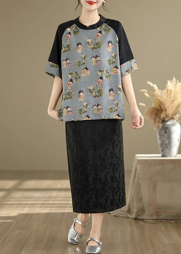 Effortlessly Elegant Top with a Timeless Design