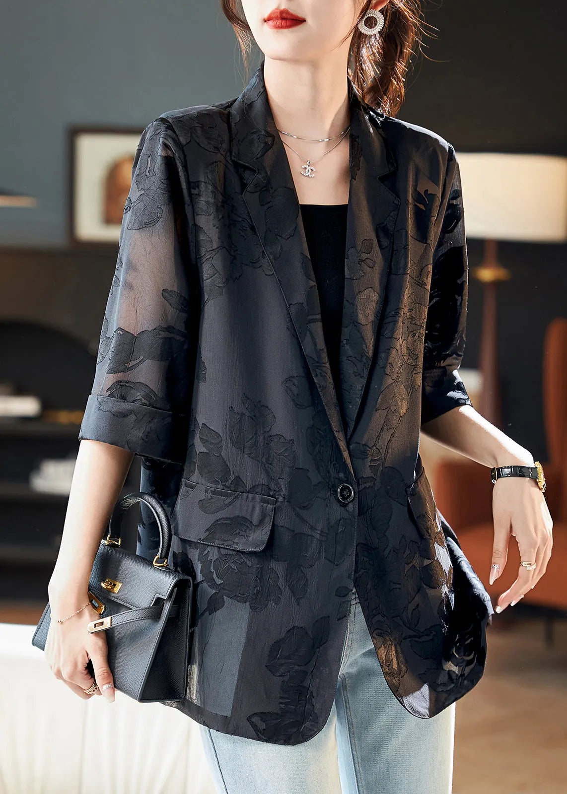 Classic Vintage & Enduringly Stylish Coat