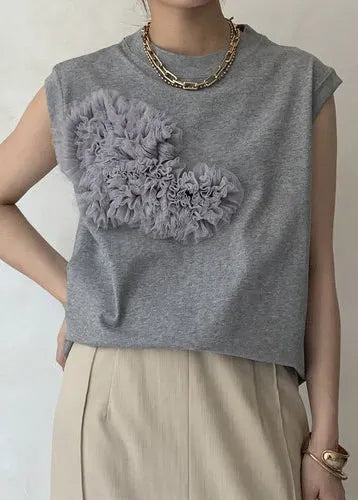 Classic Vintage Top with a Flattering Fit