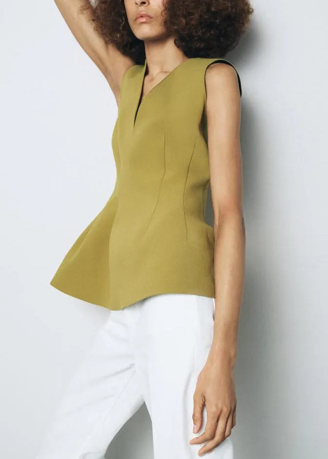 Beautifully Crafted Top in a Classic Style