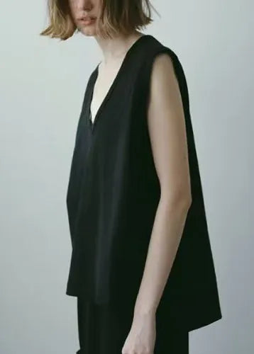 Classic Vintage Top with a Flattering Fit