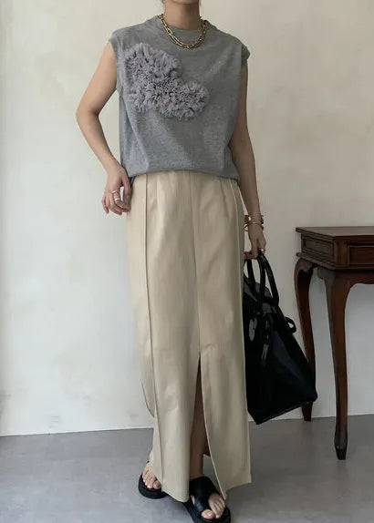 Classic Vintage Top with a Flattering Fit