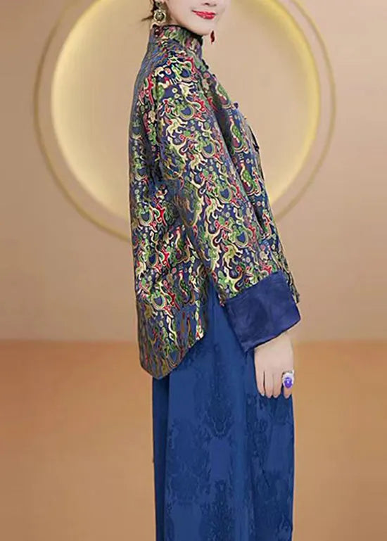 Classic Vintage Coat with a Flattering Fit