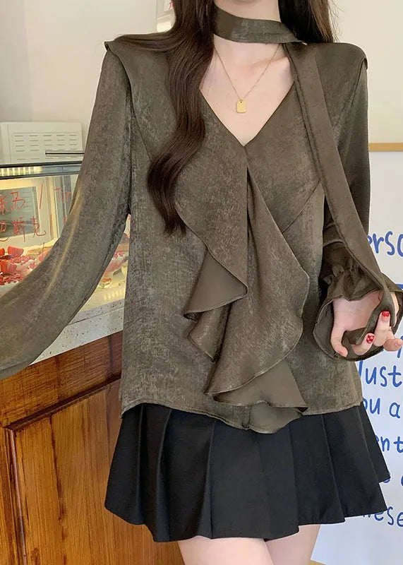 A Vintage Style Top with Delicate Timeless Details