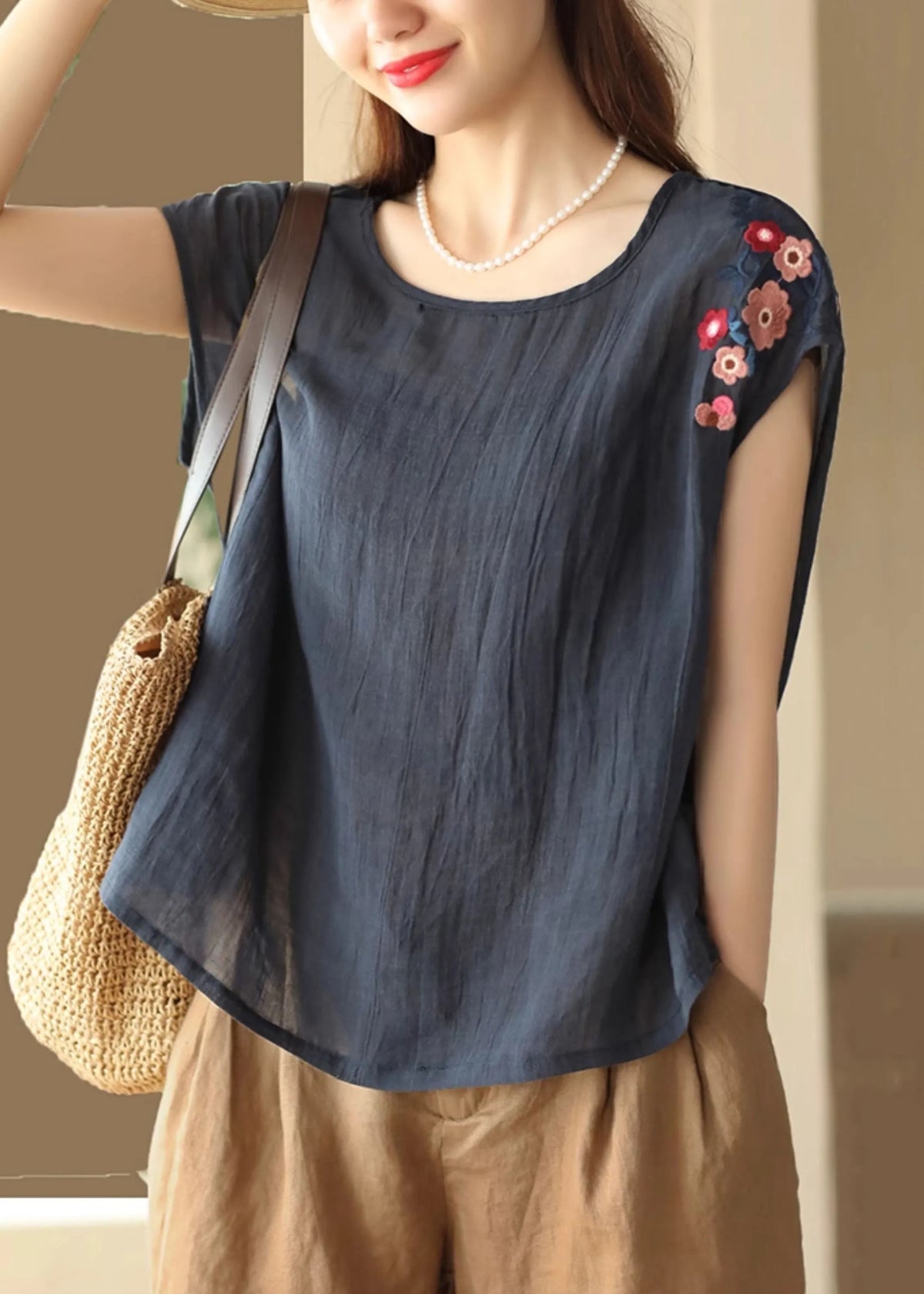 Beautifully Finished Shirt in a Timeless Design