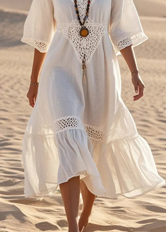 Beautifully Finished Dress in a Timeless Design