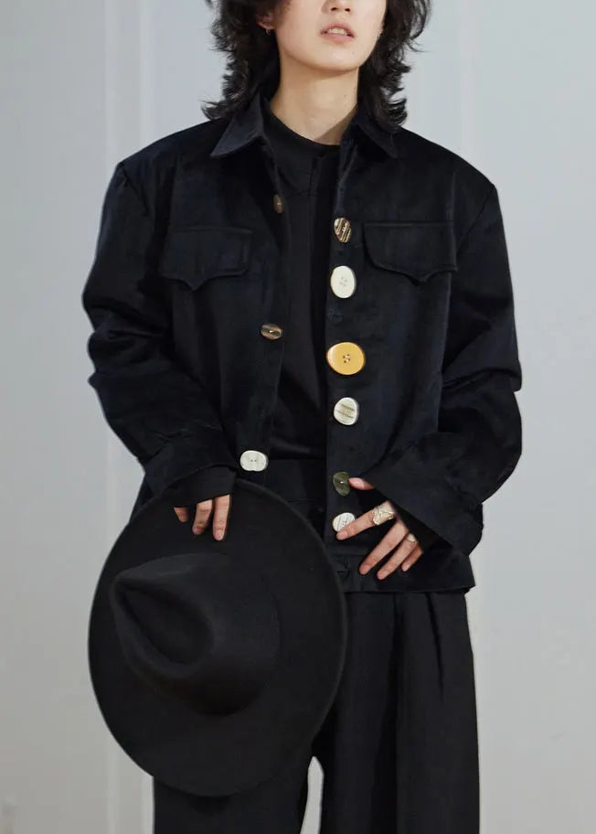 Well Tailored Jacket with a Graceful Silhouette