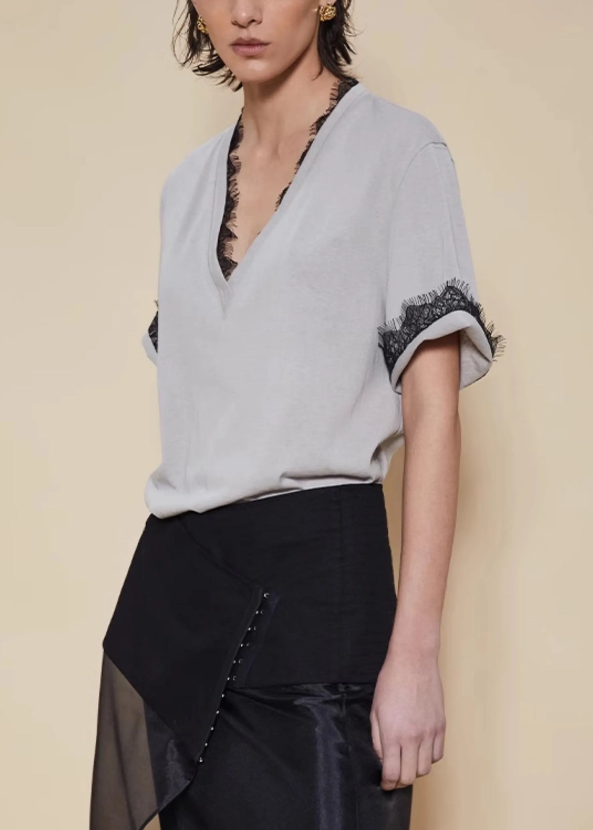 Beautifully Finished Shirt in a Timeless Design