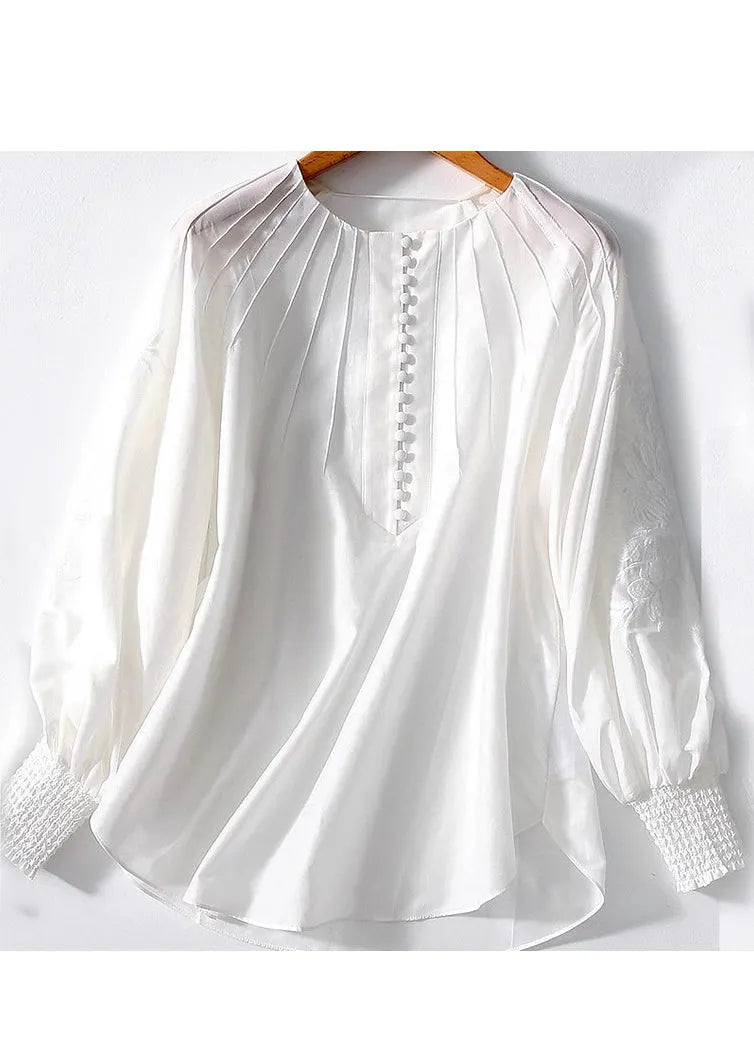 Effortlessly Elegant Shirt with a Timeless Design