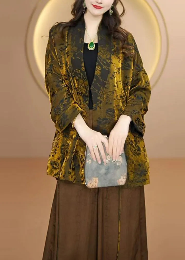 Classic Vintage Cardigan with a Flattering Fit