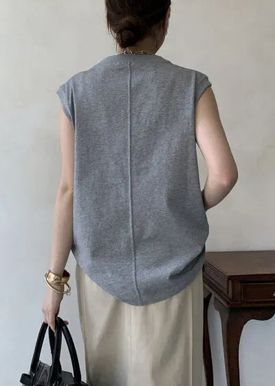 Classic Vintage Top with a Flattering Fit