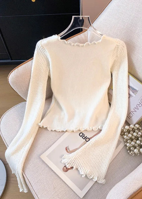 Effortlessly Elegant Top with a Timeless Design