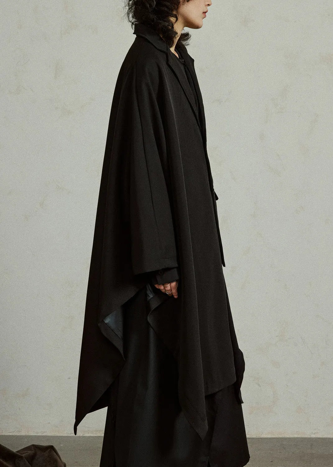 Elegantly Styled Coat for Everyday Wear