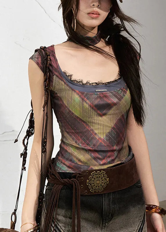 Beautifully Finished Garment in a Timeless Design