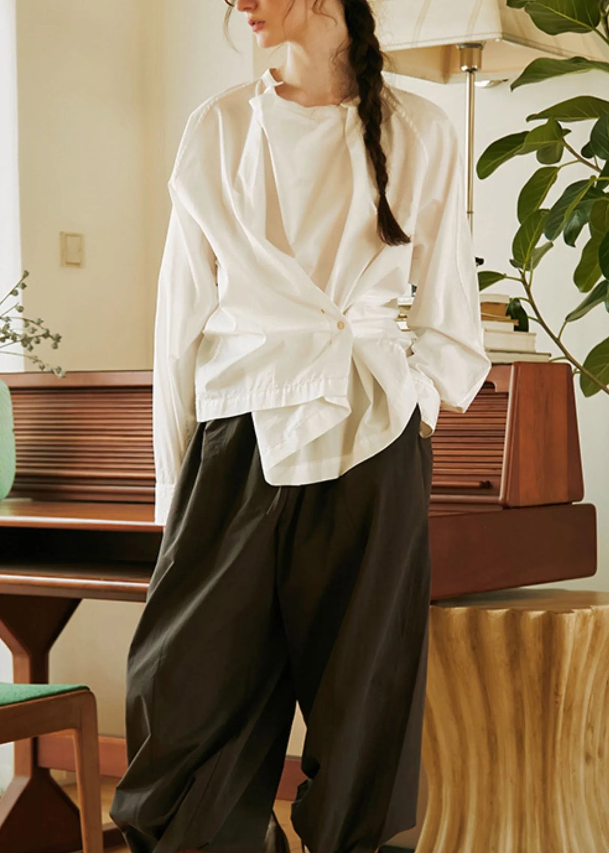 Well Tailored Shirt with a Graceful Silhouette