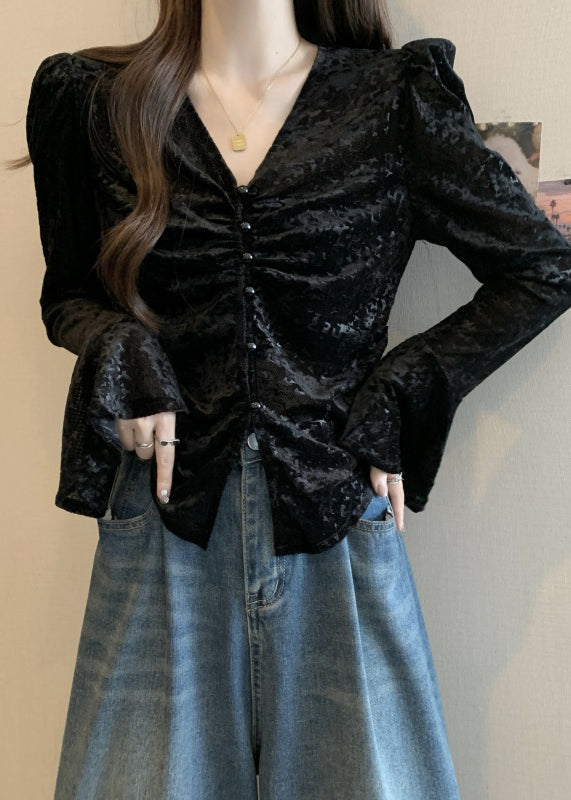 Elegantly Styled Shirt for Everyday Wear