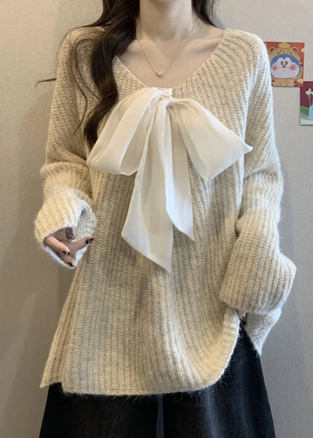 Classic Vintage Sweater with a Flattering Fit