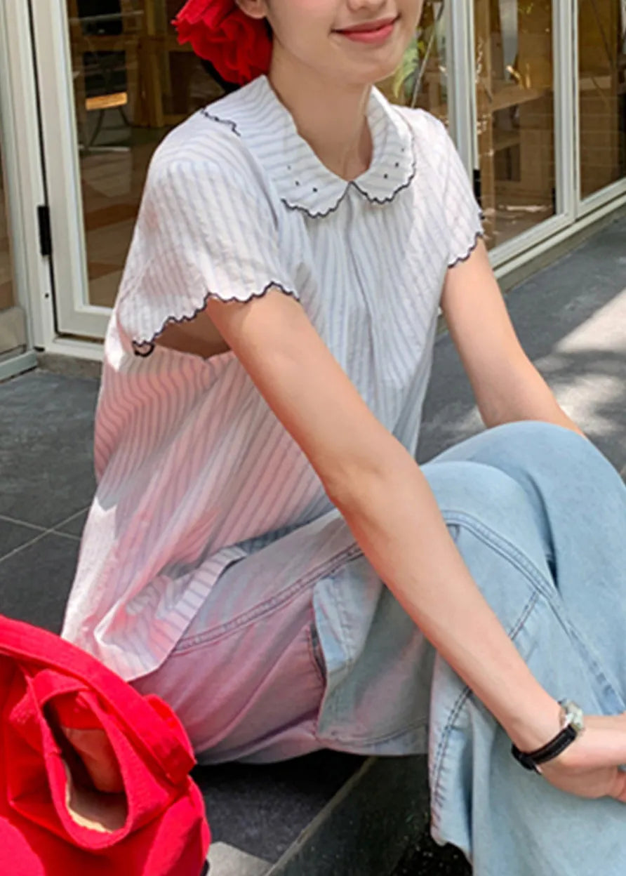 Classic Vintage Shirt with a Flattering Fit