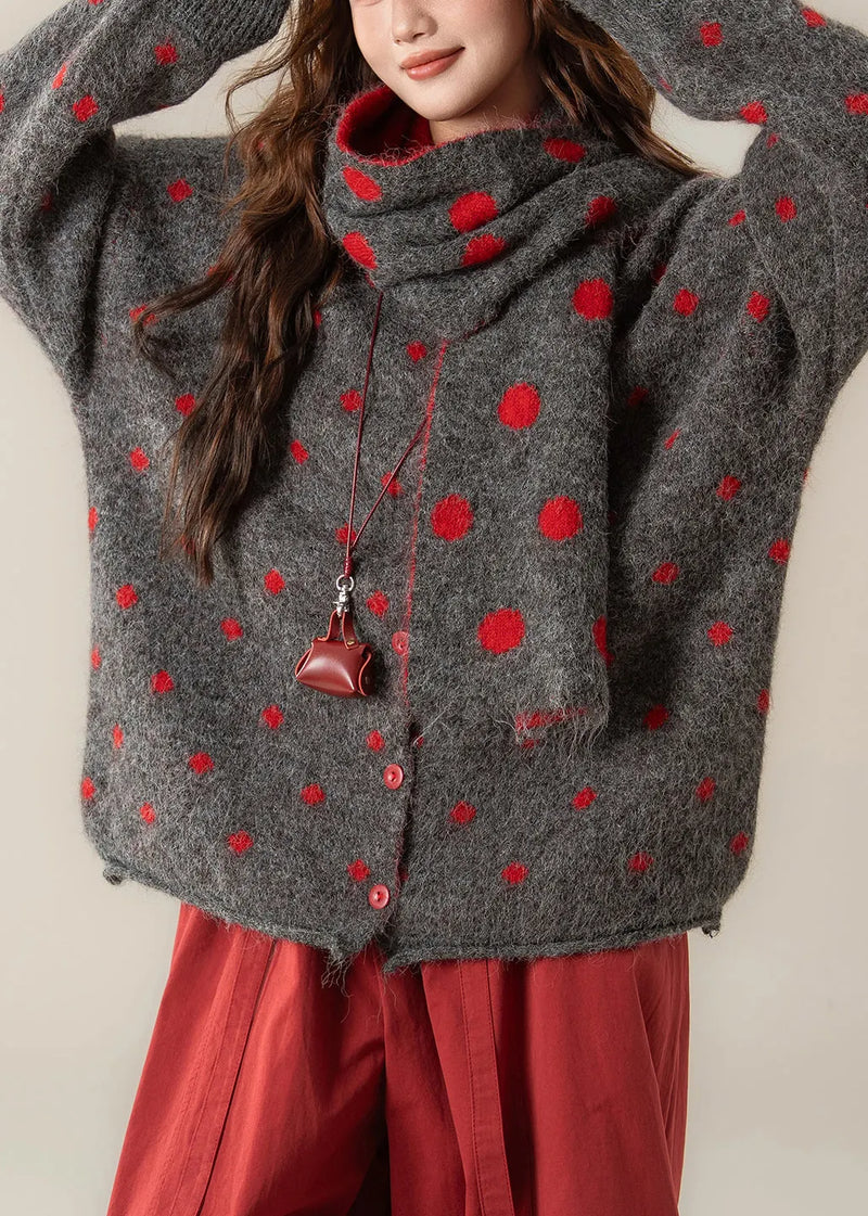 Classic Vintage & Enduringly Stylish Coat