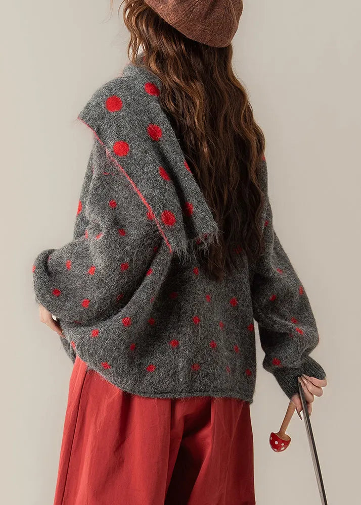 Classic Vintage & Enduringly Stylish Coat