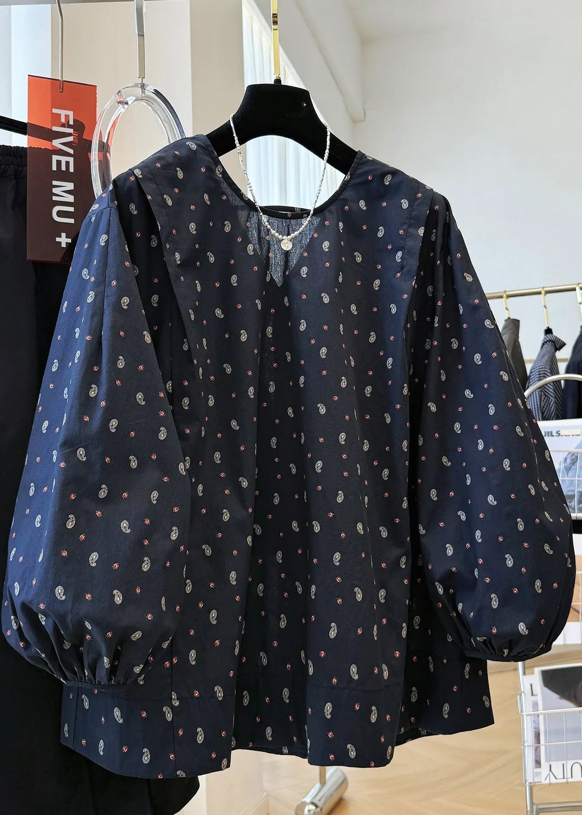 Beautifully Finished Shirt in a Timeless Design