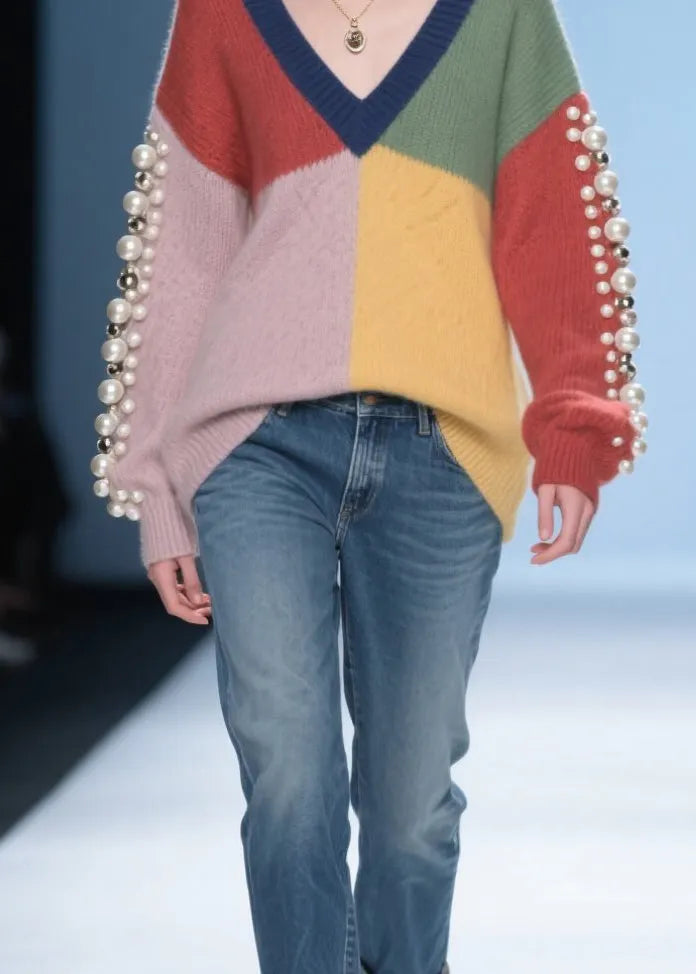 Classic Vintage Sweater with a Flattering Fit