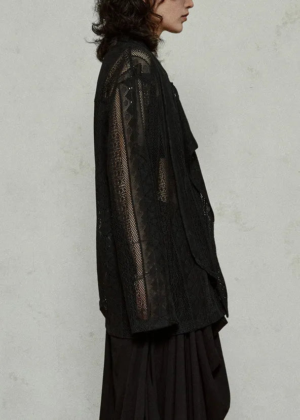 Effortlessly Elegant Jacket with a Timeless Design