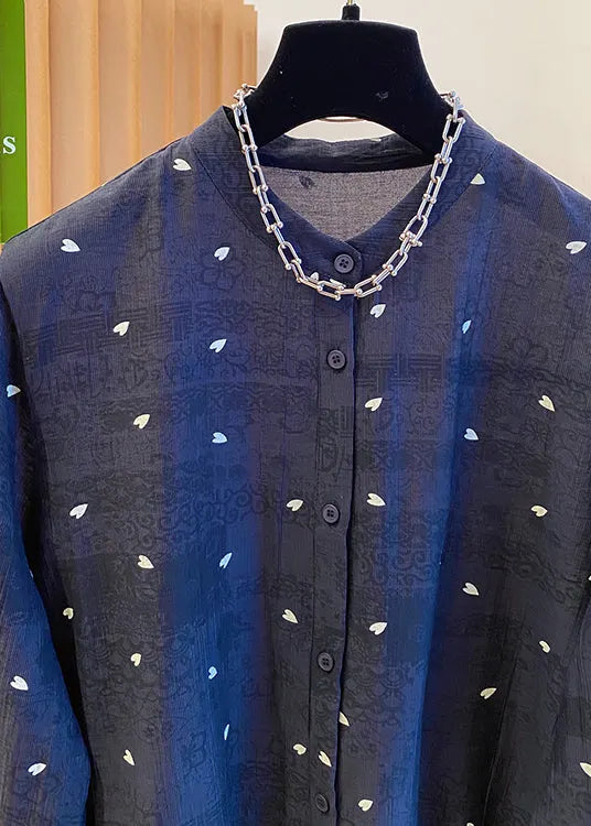 Effortlessly Elegant Blouse with a Timeless Design