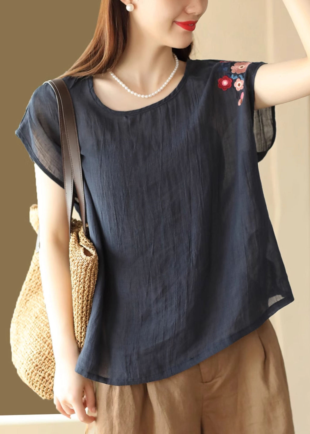 Beautifully Finished Shirt in a Timeless Design