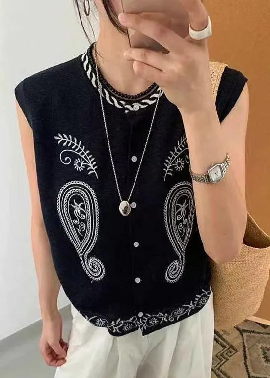 Elegantly Styled Top for Everyday Wear