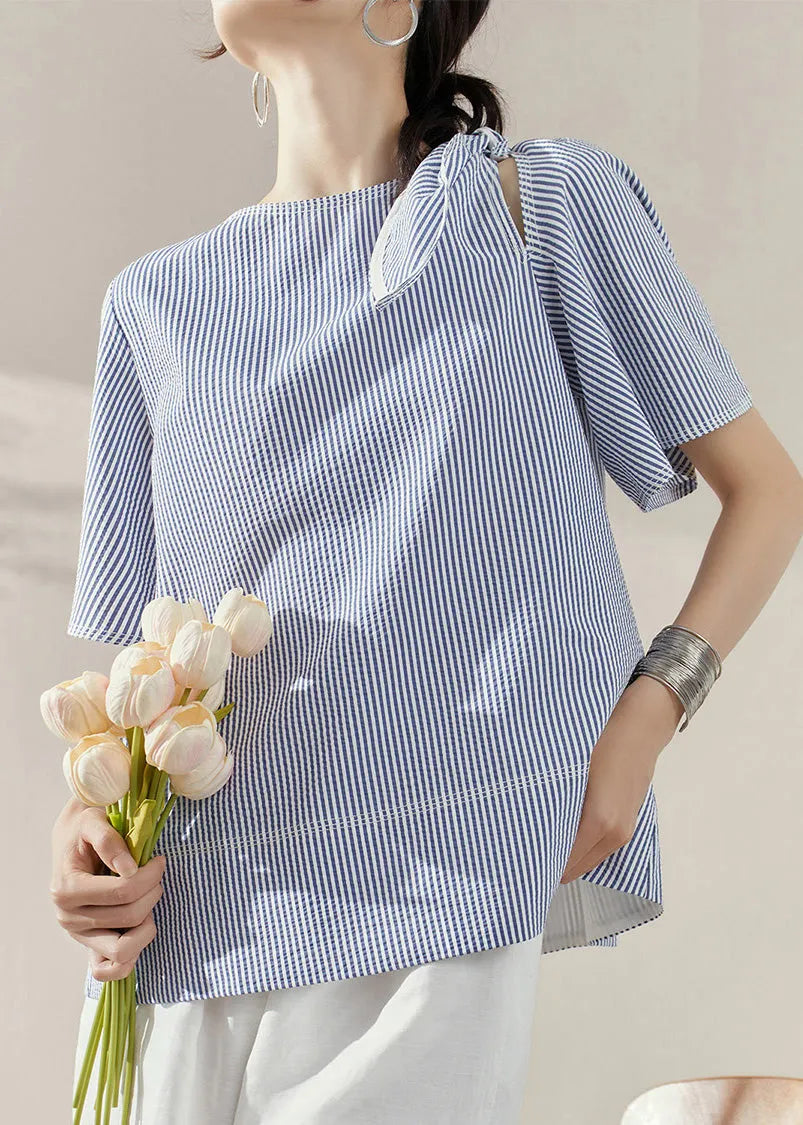 Beautifully Finished Top in a Timeless Design