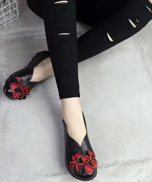 Graceful Orthopedic Loafers for Modern Look