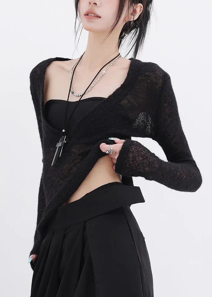 Sophisticated Blouse with a Clean Classic Look