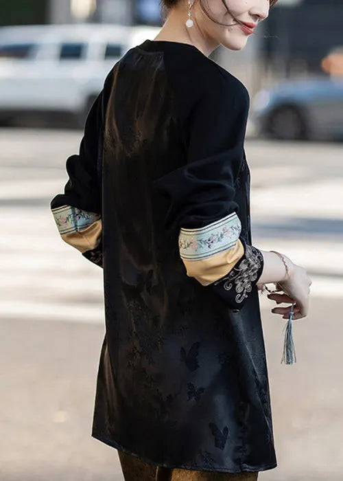 Well Tailored Shirt with a Graceful Silhouette