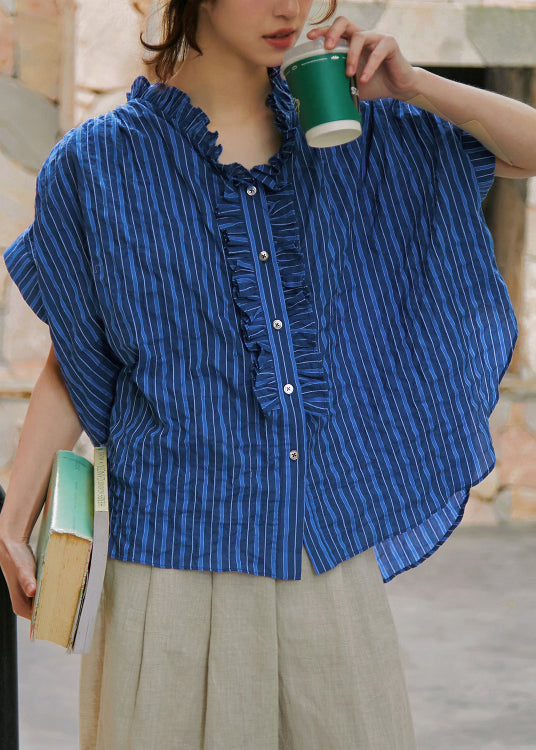 Sophisticated Blouse with a Clean Classic Look