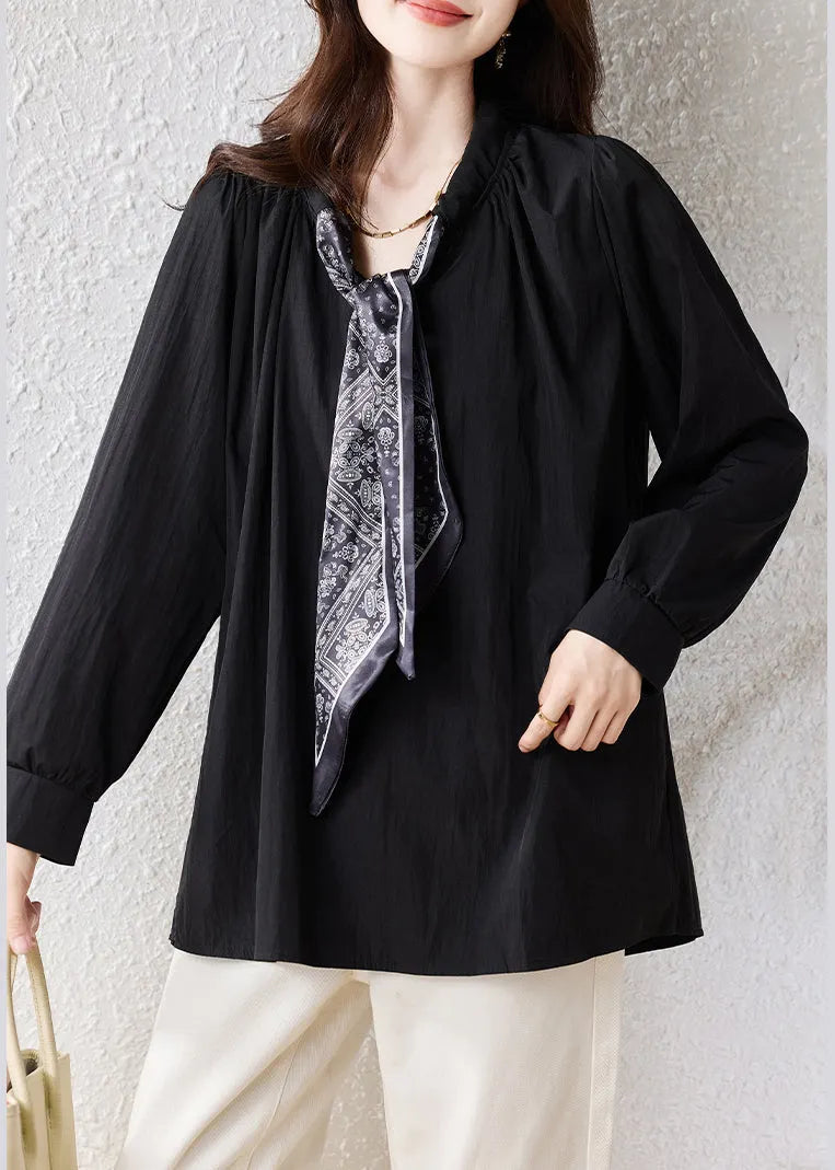 Sophisticated Blouse with a Clean Classic Look