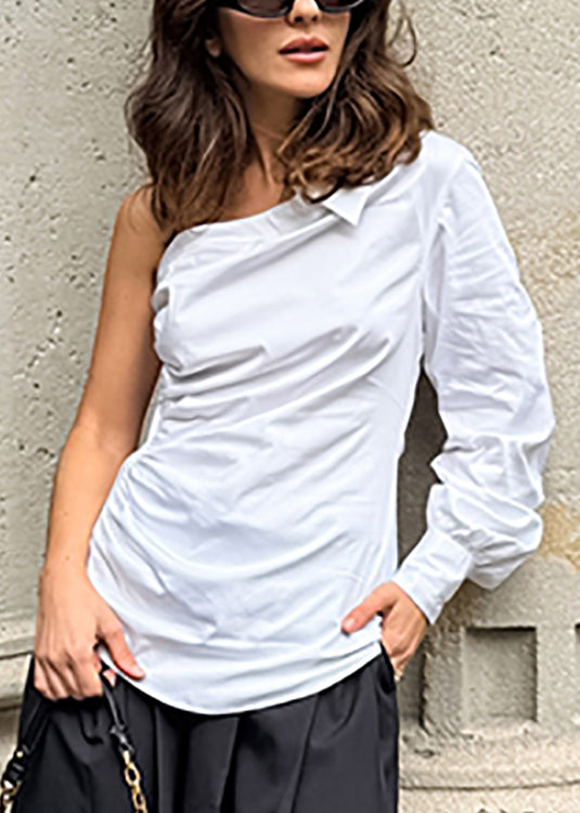 Well Tailored Shirt with a Graceful Silhouette