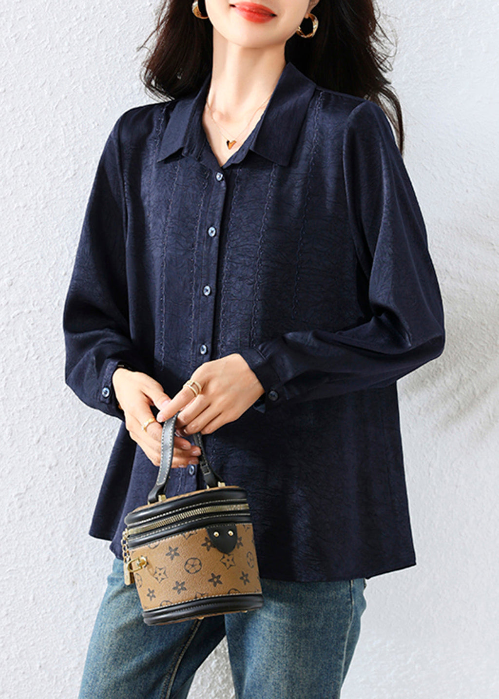Beautifully Crafted Blouse in a Classic Style