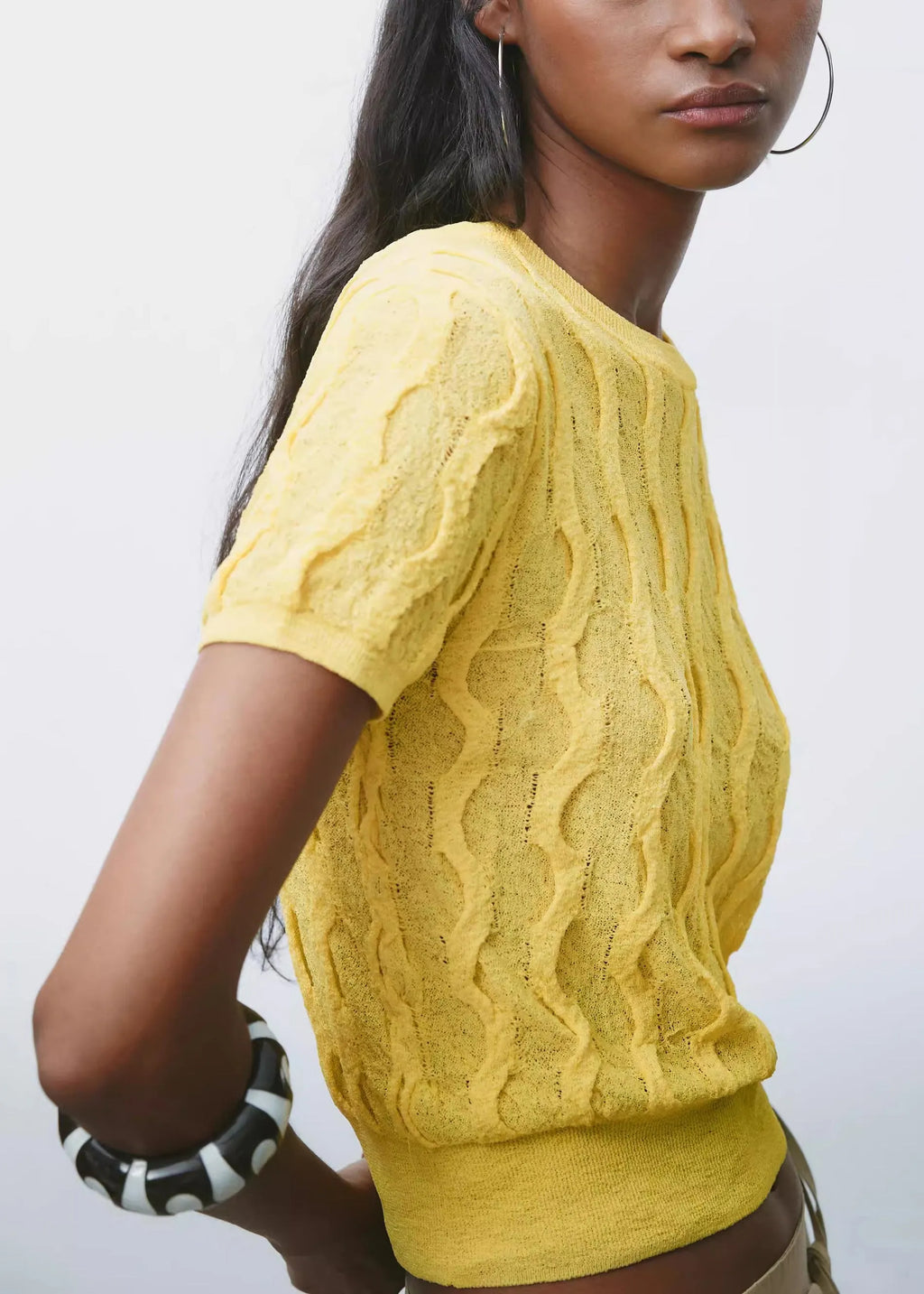 Elegantly Styled Shirt for Everyday Wear