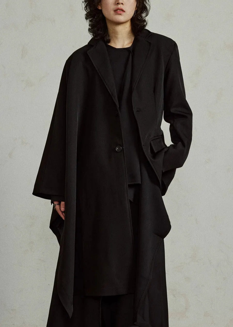 Elegantly Styled Coat for Everyday Wear